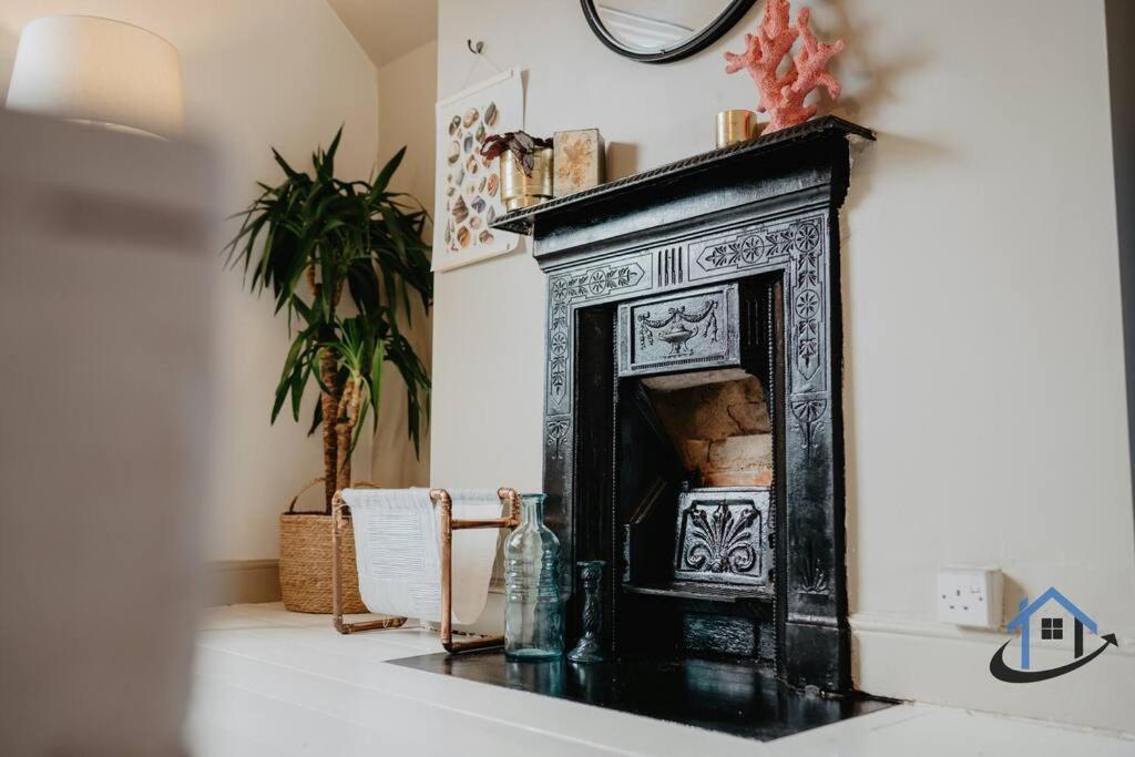 Indigo Snug - Gorgeous 2 Bed Flat In The Heart Of Cromer Exteriör bild